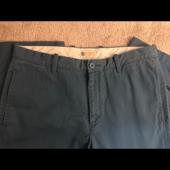 Men’s Pants - Picture 2 of 5